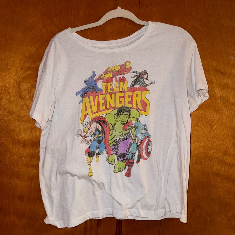 xl marvel avengers shirt